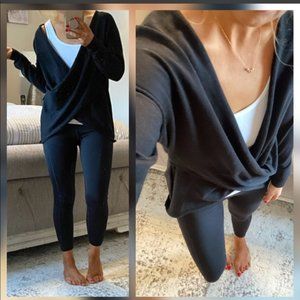 New💜Criss cross yoga/lounge sweater